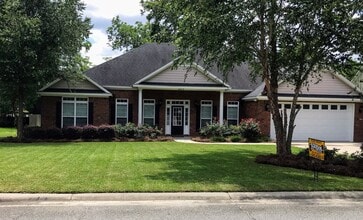 Building Photo - 4519 Kiowa Ln