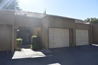 Building Photo - 7439 Sunrise Blvd