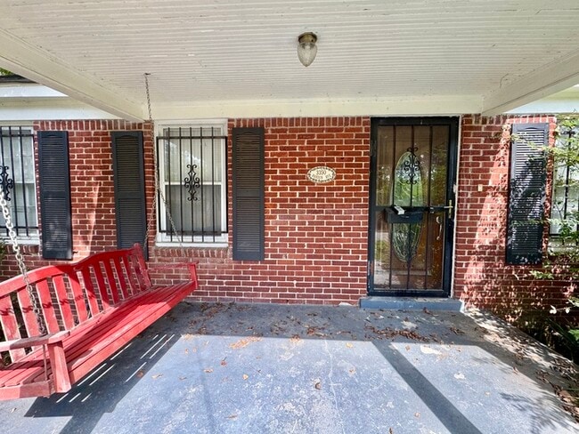 Foto del edificio - 3350 Hardin Ave