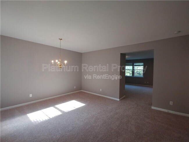Foto del edificio - 6205 Park Leaf Walk
