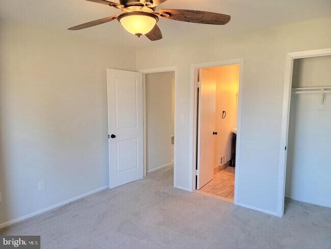 Foto del edificio - 308 Dove Ct