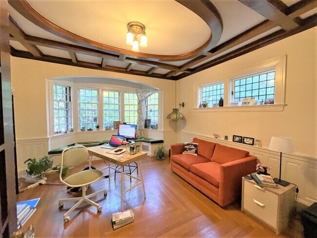 Foto del edificio - 3 Graystone Rd