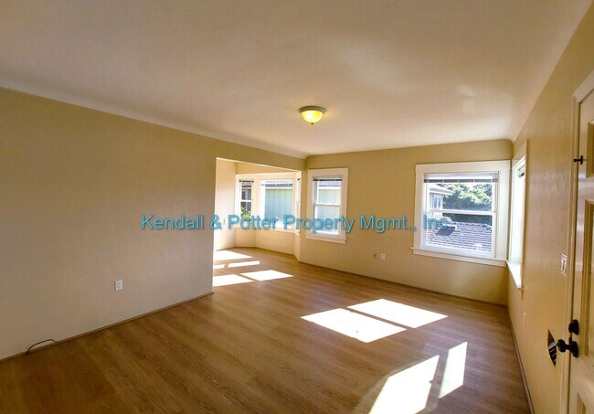Building Photo - Charming 2BR/1BA Home - Midtown Santa Cruz