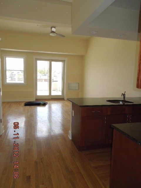 Primary Photo - 550 Cookman Ave