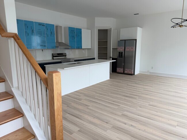 Photo - 102 Walker Street Apartment
