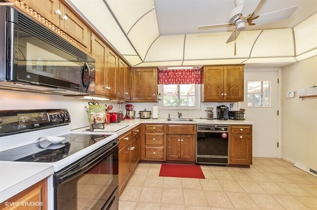 Foto del edificio - 515 Laramie Ave