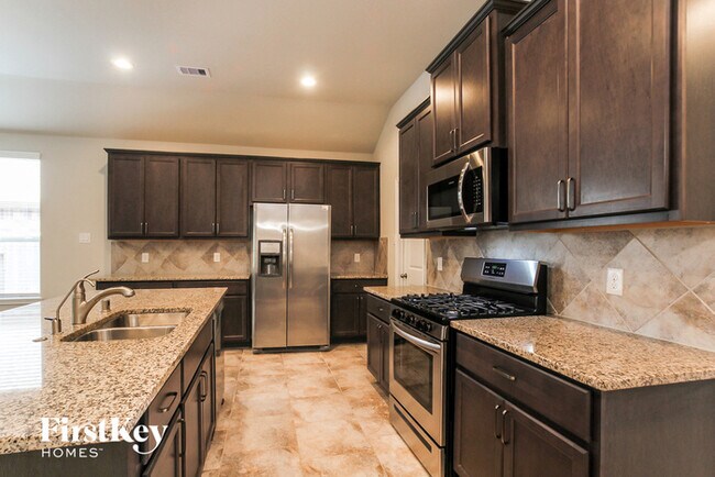 Building Photo - 21417 Elk Haven Ln