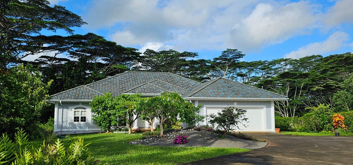 Primary Photo - 50% Off First Months Rent 4 Bedroom 3 Bath...