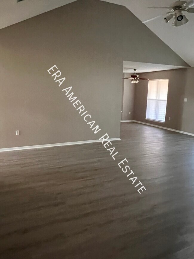 Foto del edificio - 654 Brunson St