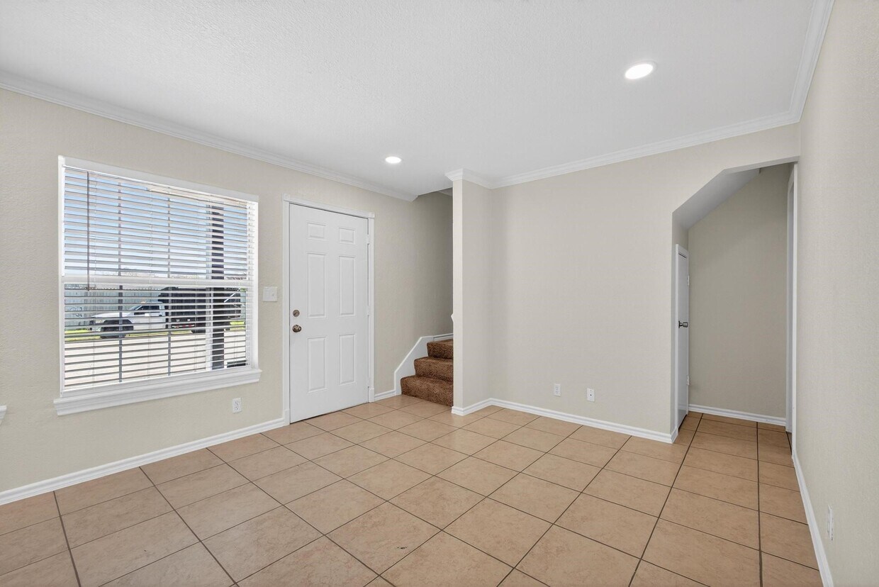 Building Photo - 1221 Cedar Post Ln