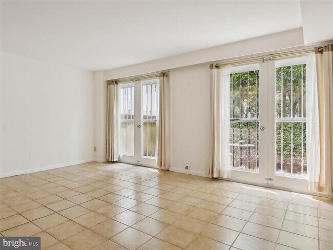 Foto del edificio - 56 G St SW