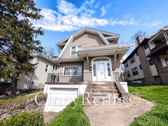 Building Photo - 2260 Buxton Ave