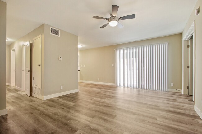 Foto del edificio - 11016 Kittridge St