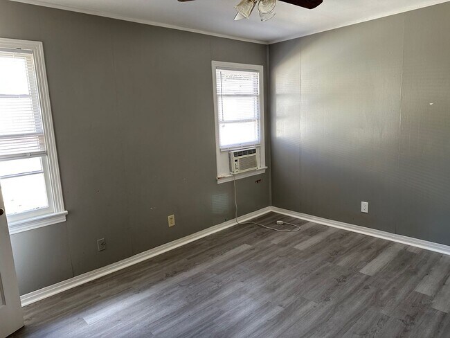 Foto del edificio - Bossier 3 Bed 1 bath Apartment