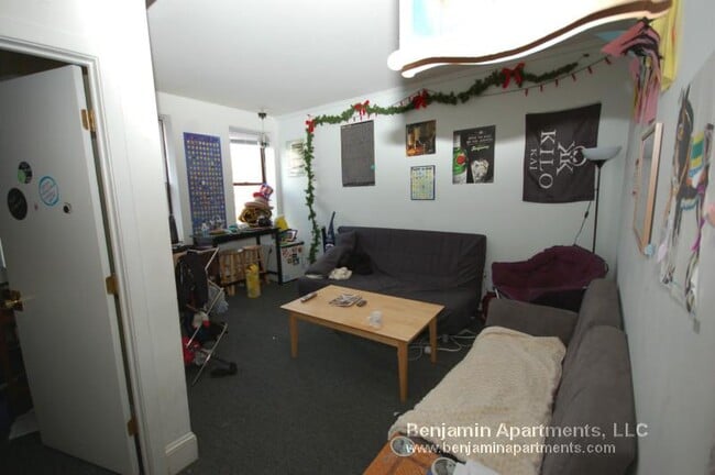 Foto del edificio - 774 Columbus Ave