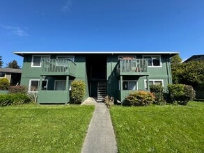 Building Photo - 2242 Heather Ln