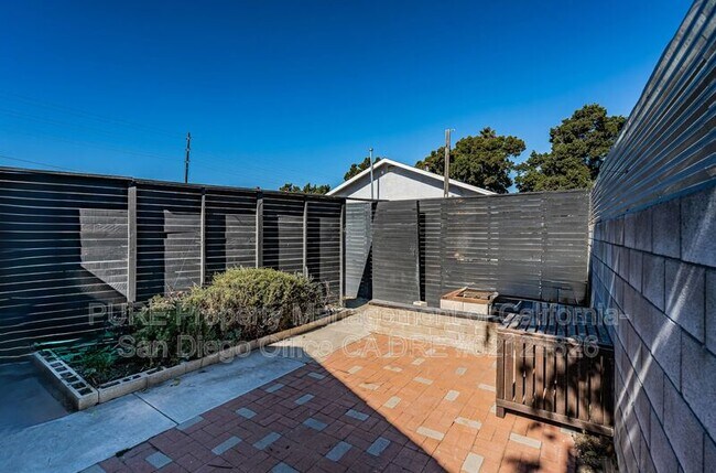 Foto del edificio - 3219 Island Ave