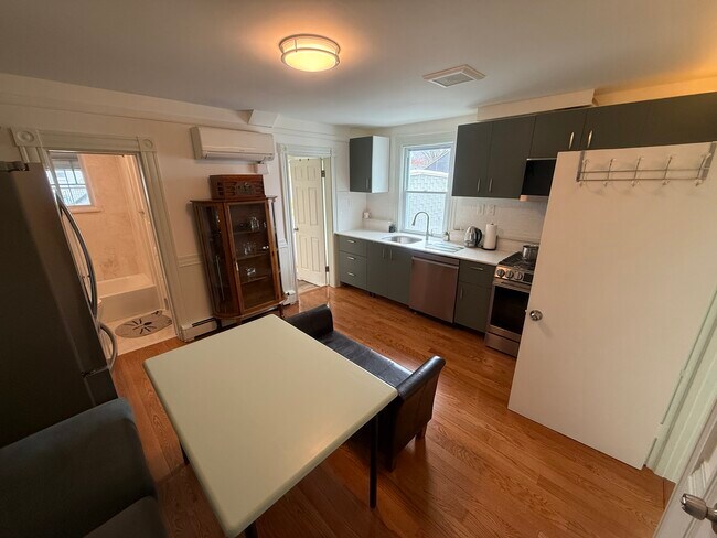 Foto del edificio - 10 Fulkerson St