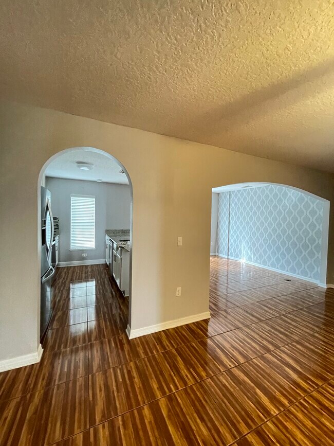 Foto del edificio - 2710 Merrieweather Ln