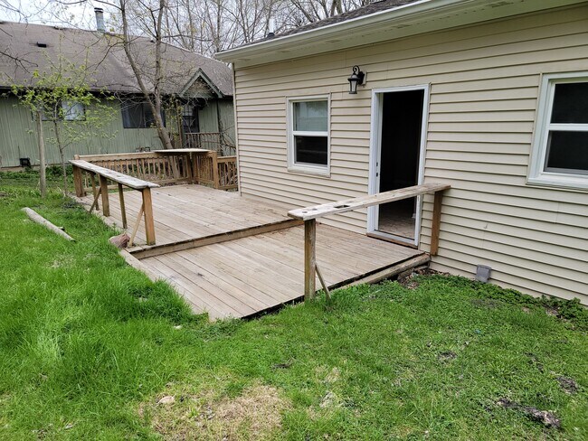 Back deck - 41 N Lincoln Ave