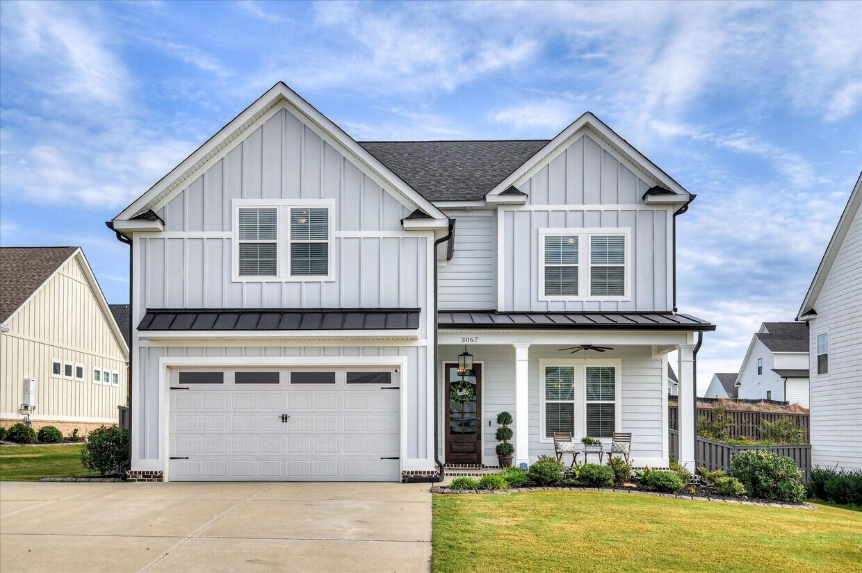 Foto principal - 3067 Rosewood Dr