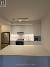 Building Photo - 3071 Trafalgar Rd