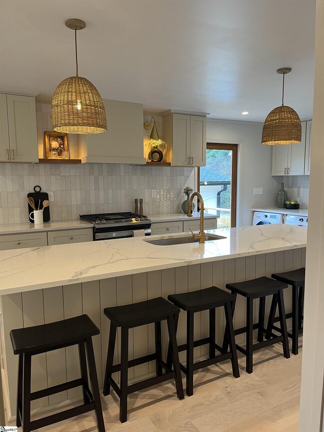 Foto del edificio - 410 Birnie St