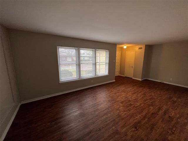 Foto del edificio - 9302 Piper Ln