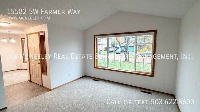 Foto del edificio - 15582 SW Farmer Way