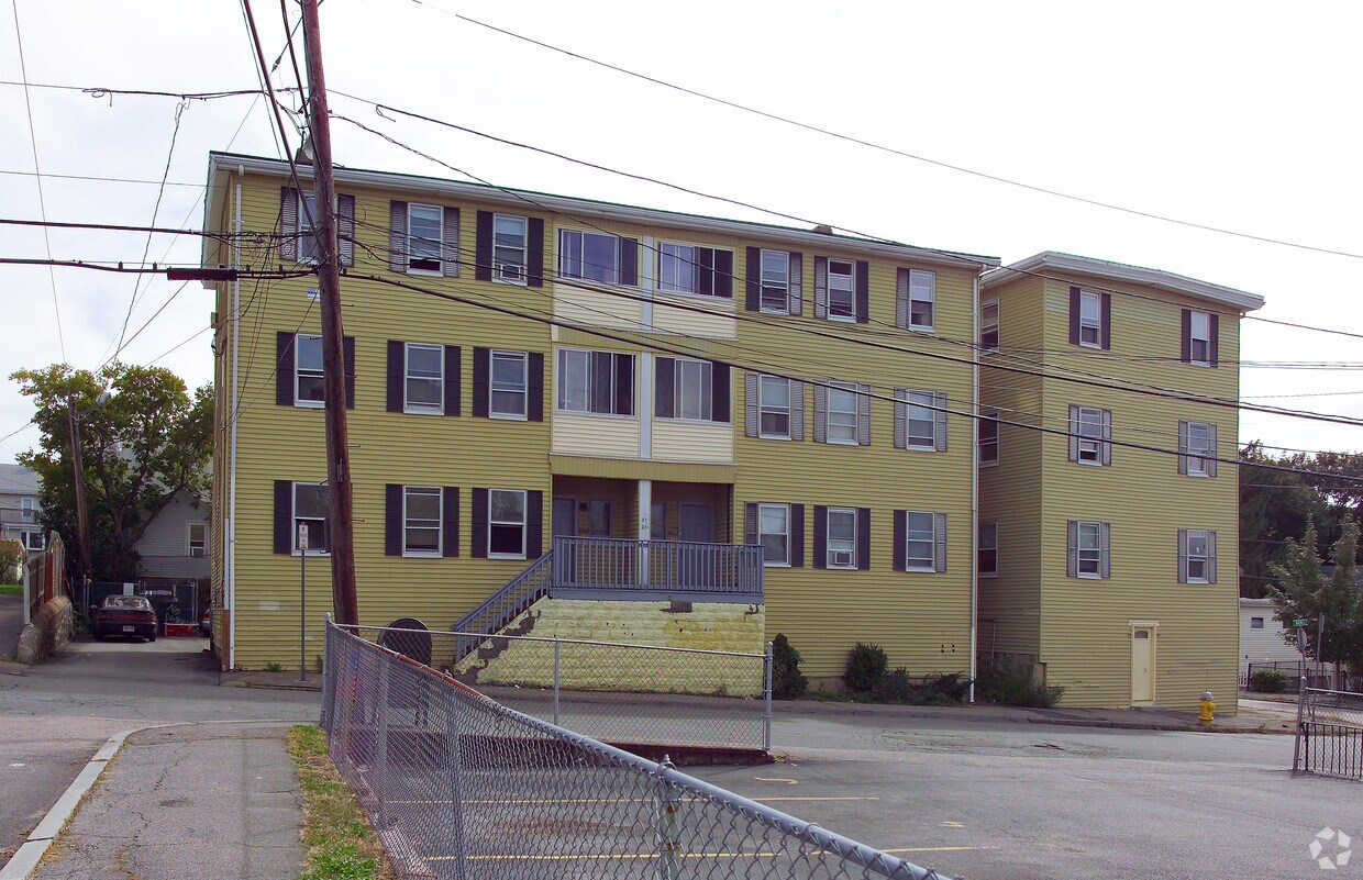 Building Photo - 35-37 Union St
