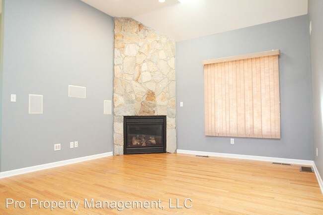 Building Photo - 3 br, 2 bath House - 1205 Sherman Ave