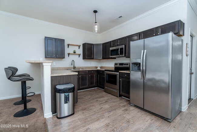 Building Photo - 306 Kenan Lp