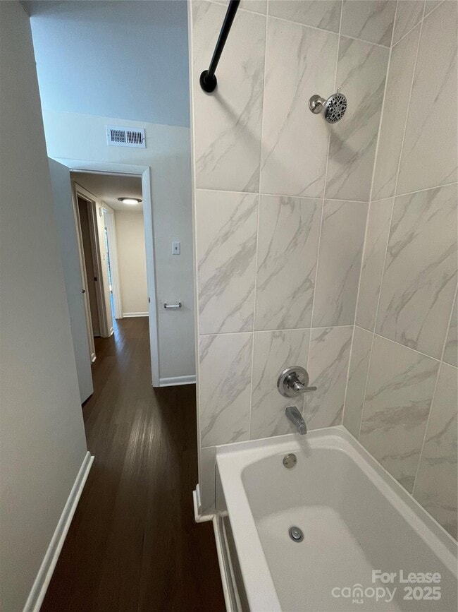 Building Photo - 4605 Coronado Dr