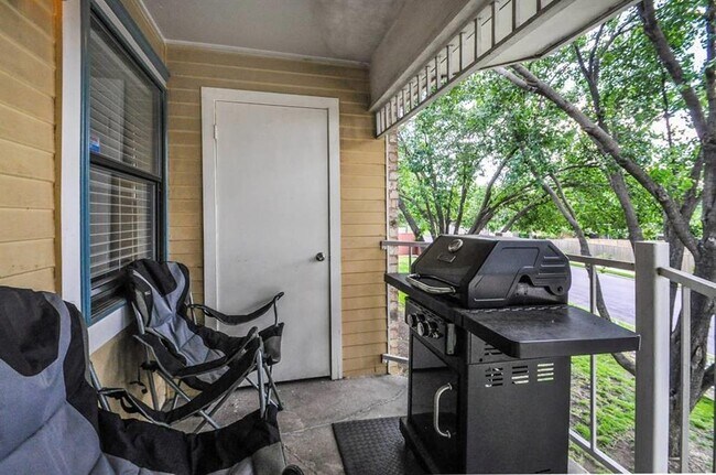 Foto del edificio - 630 W Canty St