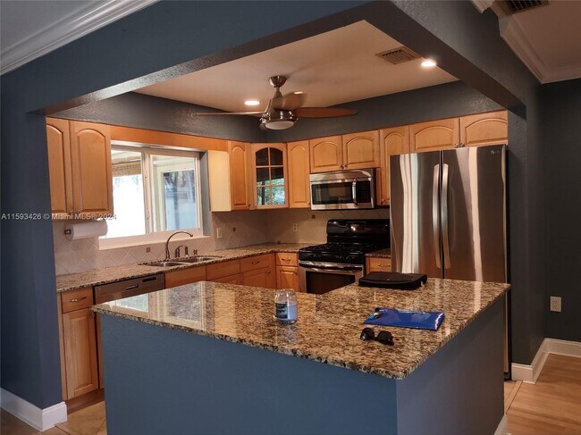 Foto del edificio - 11311 NW 32nd Manor