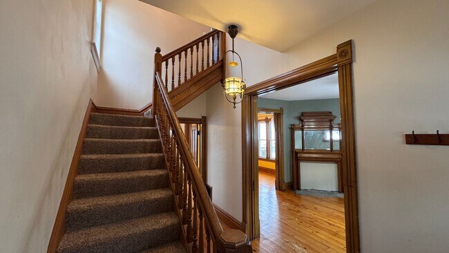 Foto del edificio - 1712 W 3rd St