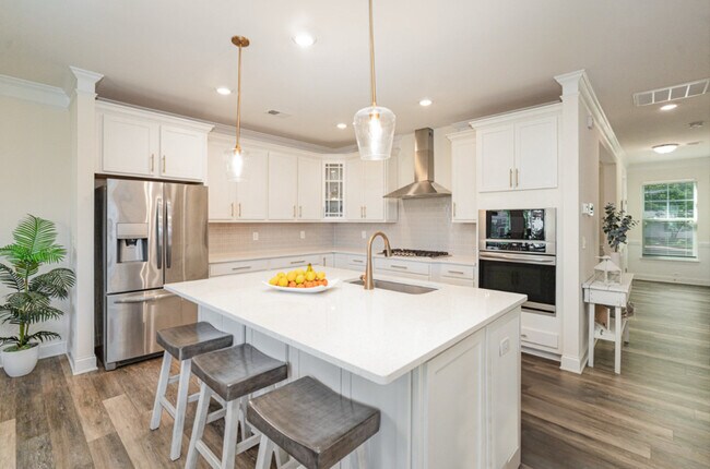 Foto del edificio - 635 R L Stowe Rd