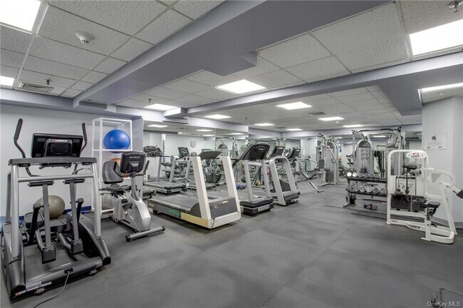 Foto del edificio - 25 Rockledge Ave