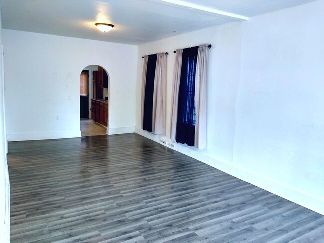 Foto del edificio - 1029 S 17th St