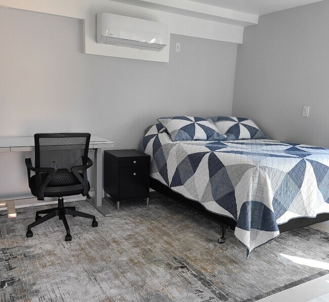 Foto del edificio - 2504 23rd St