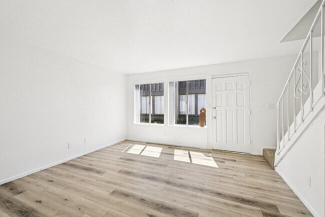 Building Photo - The Park on 57th Avenue