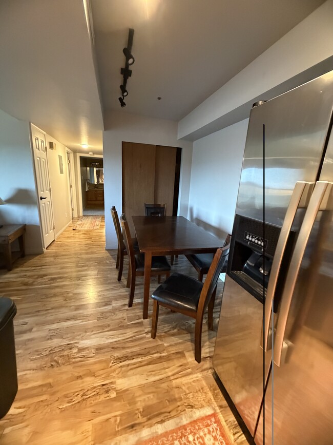 Building Photo - 1680 Upper Ironhorse Loop