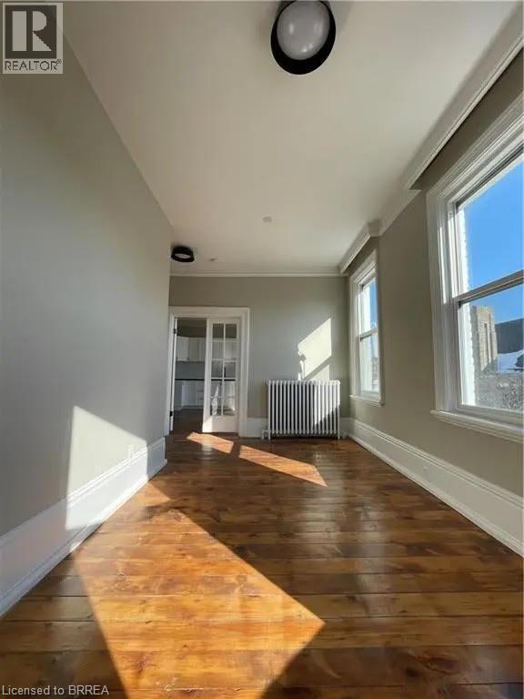 Building Photo - 440 Colborne St