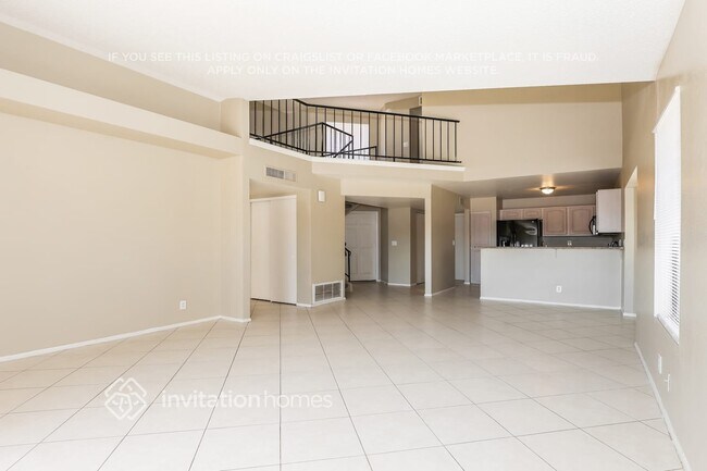 Building Photo - 10037 W Montecito Ave