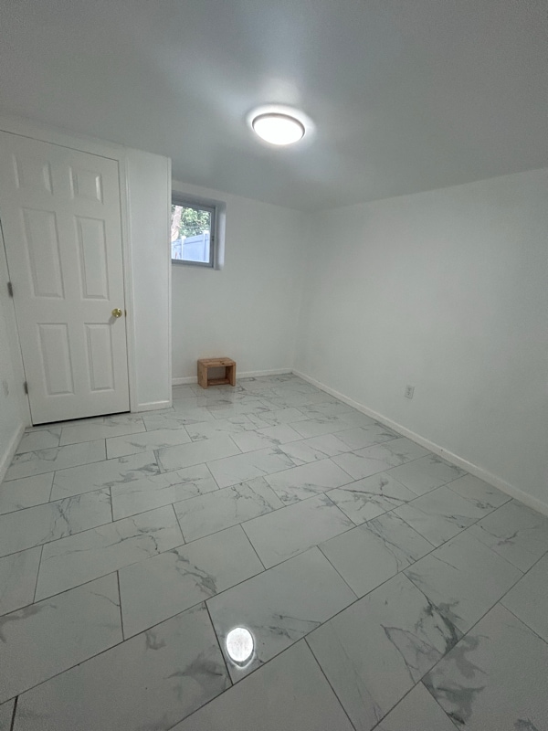 Building Photo - 94 Eaton Pl
