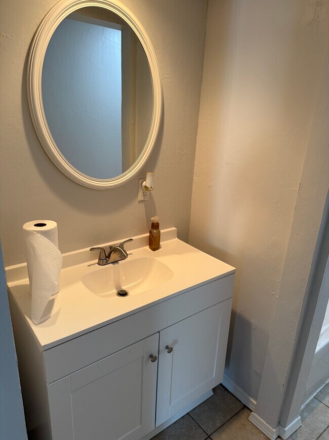 Foto del edificio - 818 N Peachtree St