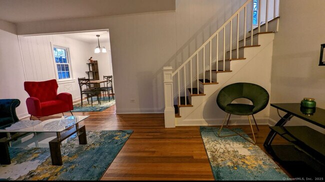 Foto del edificio - 167 Hollow Tree Ridge Rd