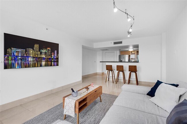 Foto del edificio - 3000 Coral Wy