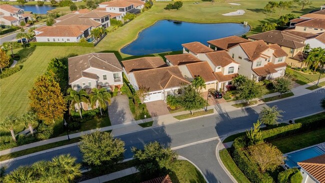 Foto del edificio - 13019 Stanthorne Ave