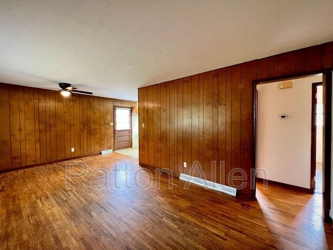 Foto del edificio - 26 Pine Ln